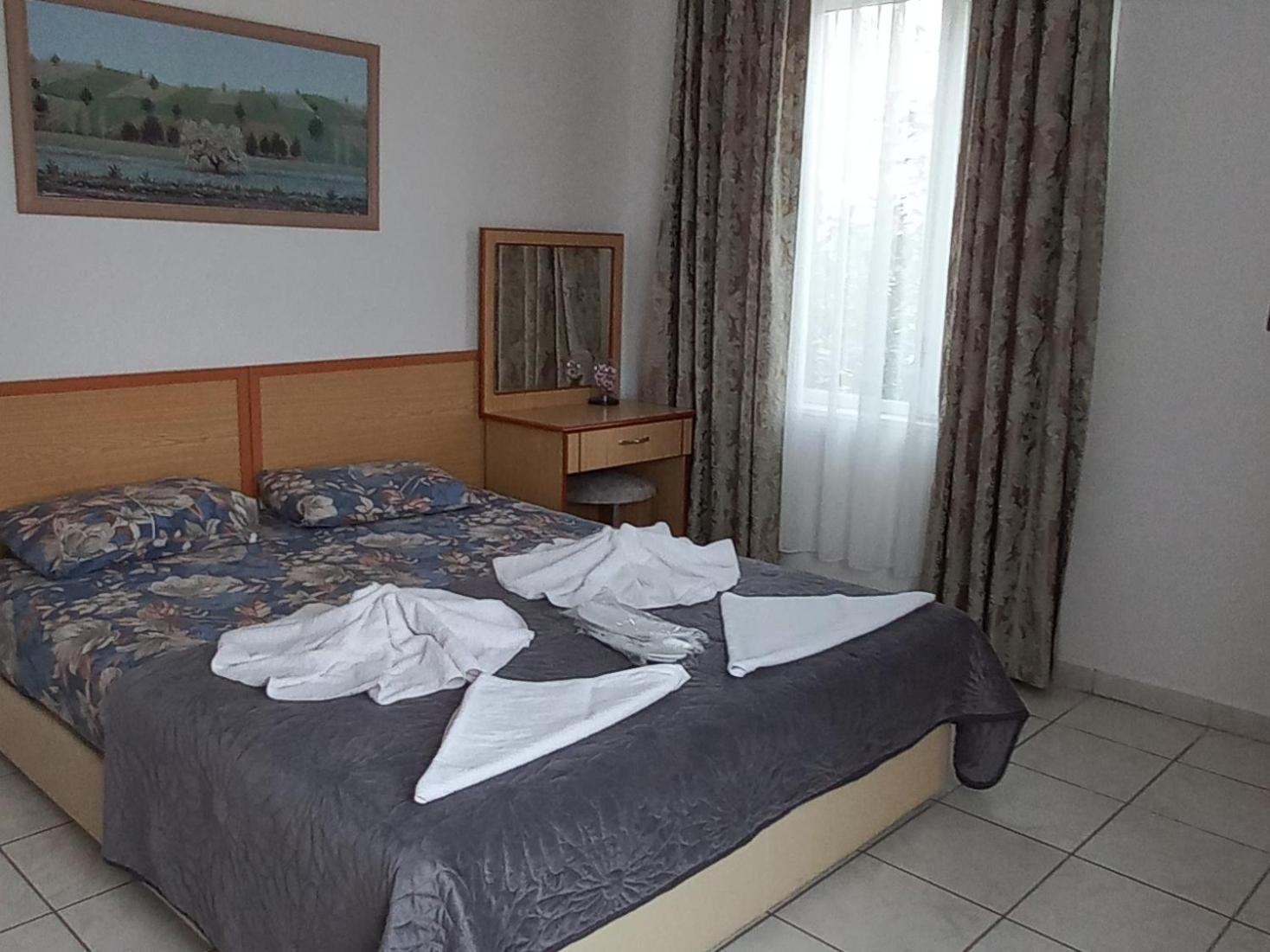 Rosemary Pansiyon Çıralı Kamer foto