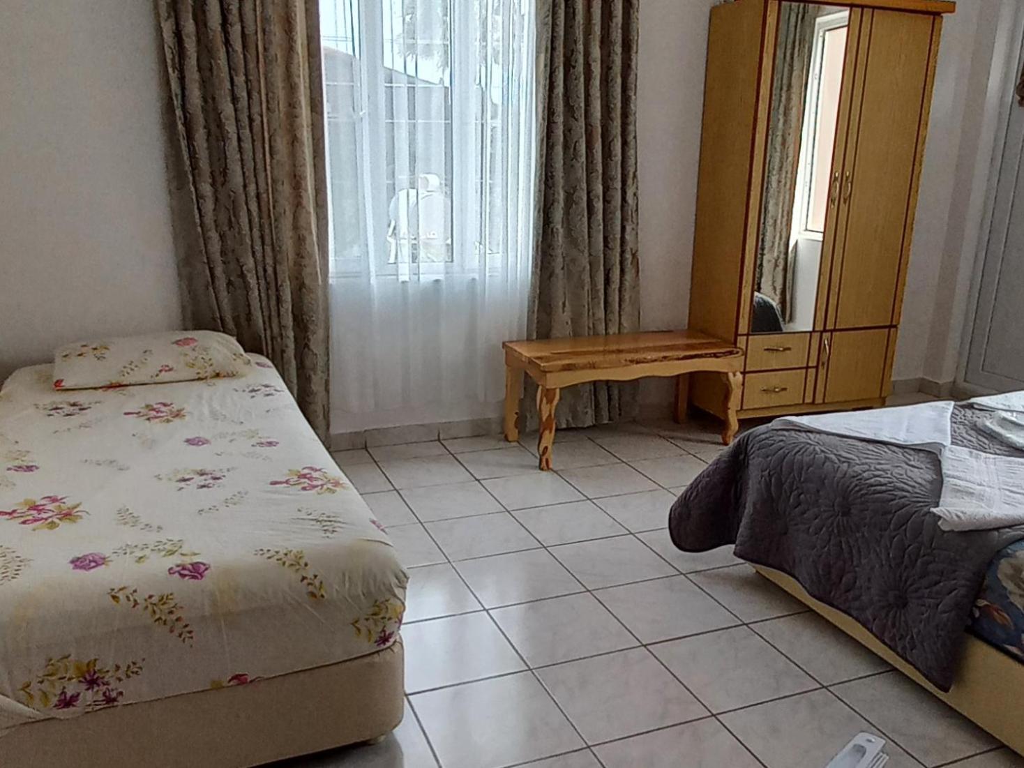 Rosemary Pansiyon Çıralı Kamer foto